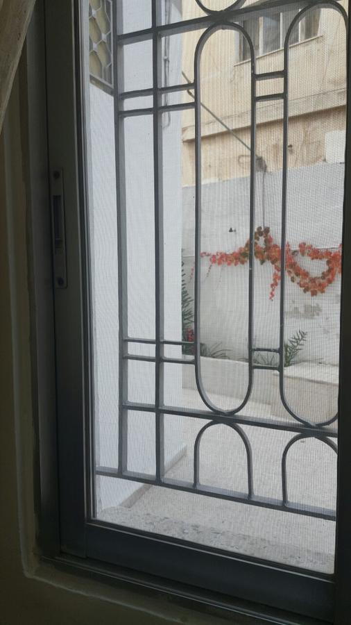 Private Room In Amman Exterior photo